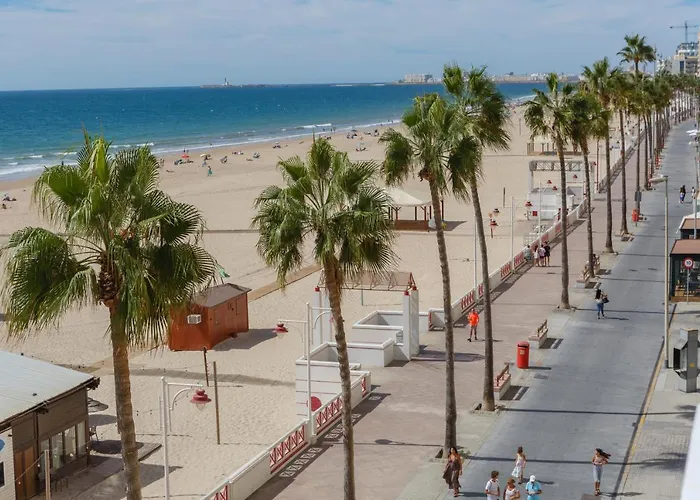 Апартаменти Acquarela Family Free Parking By Cadiz4rentals *