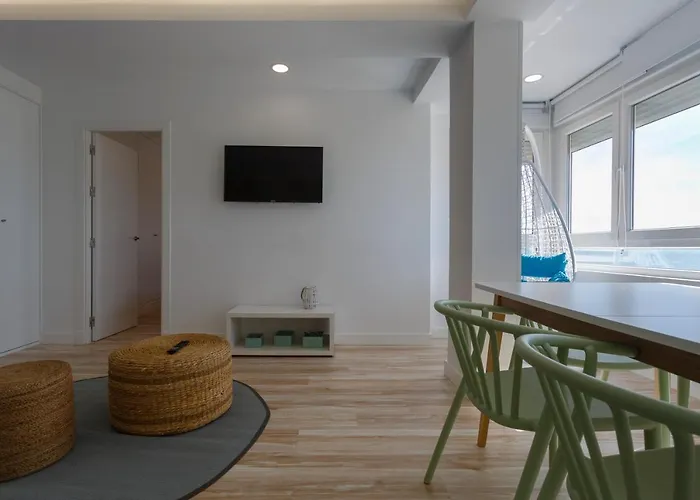 Acquarela Family Free Parking By Cadiz4rentals Апартаменти