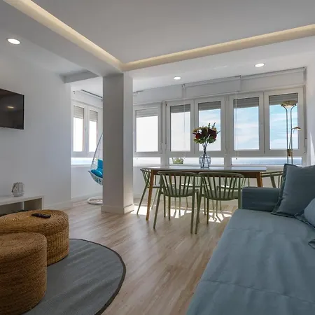 Lägenhet Acquarela Family Free Parking By Cadiz4rentals *